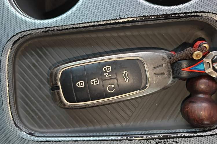 Used AION Y 2022 Plus 70 Smart Edition Vehicle Key
