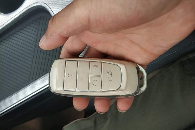 Used AION Y 2022 Plus 70 Smart Edition Vehicle Key