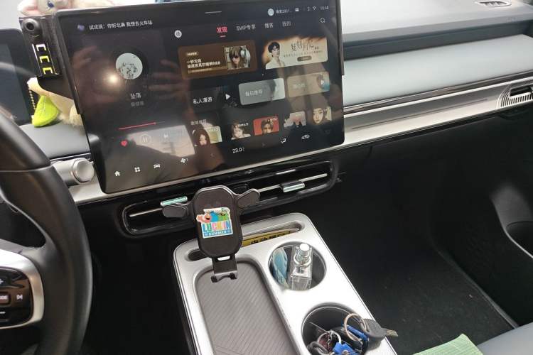 Used AION Y 2022 Plus 70 Smart Edition Audio And AC Panel