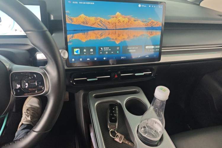Used AION Y 2022 Plus 70 Smart Edition Audio And AC Panel
