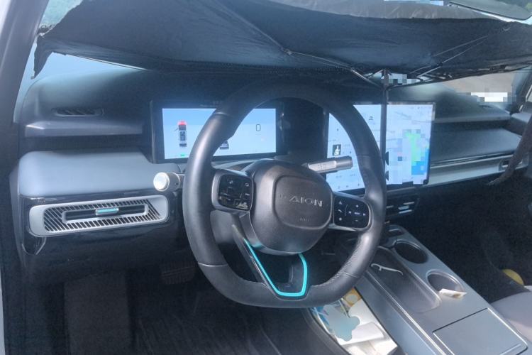 Used AION Y 2022 Plus 80 Enjoy Edition Center Console
