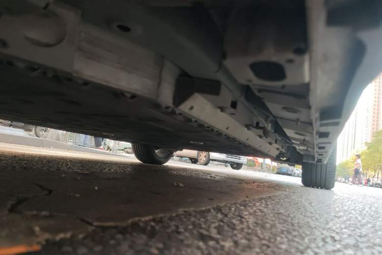 Used AION Y 2022 Plus 70 Smart Edition Chassis Front Left