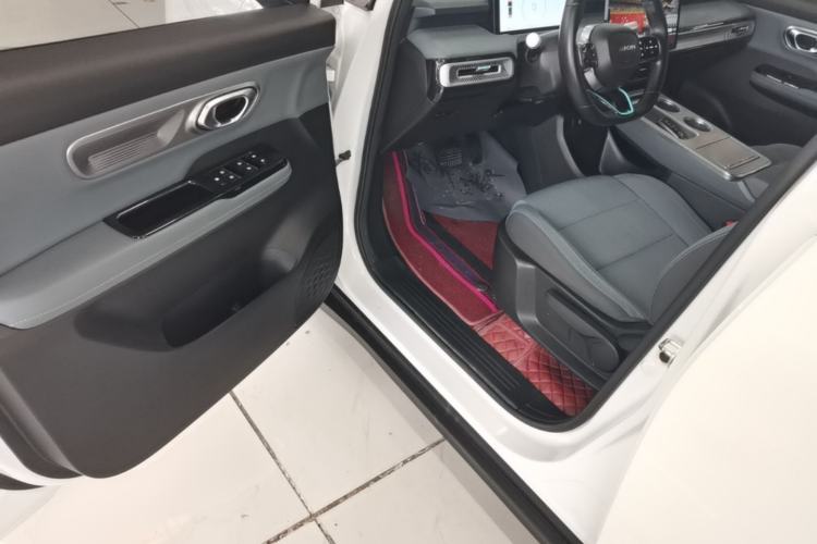 Used AION Y 2022 Plus 80 Enjoy Edition Driver Seat