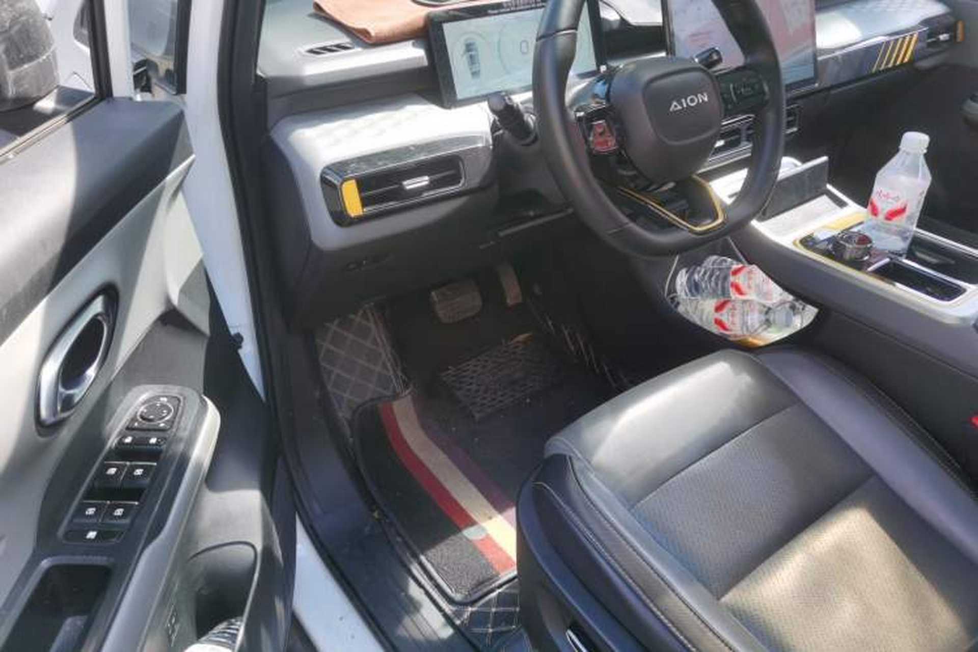 Used AION Y 2022 70 Intelligent Edition Lithium Iron Phosphate Driver Seat