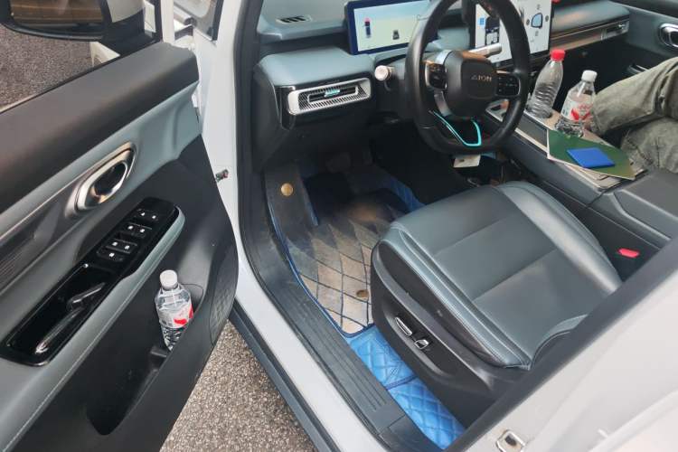 Used AION Y 2022 Plus 70 Smart Edition Driver Seat