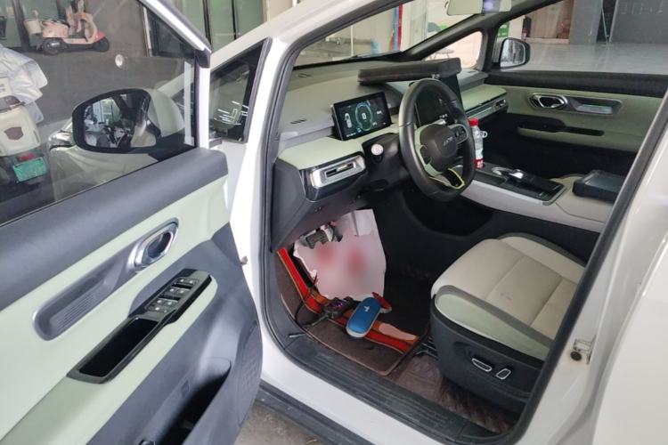 Used AION Y 2022 Plus 70 Smart Edition Driver Seat