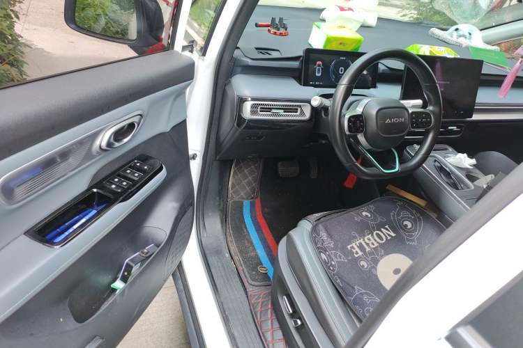 Used AION Y 2022 Plus 70 Smart Edition Driver Seat