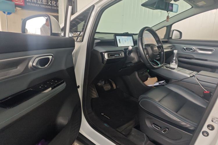 Used AION Y 2022 Plus 70 Smart Edition Driver Seat
