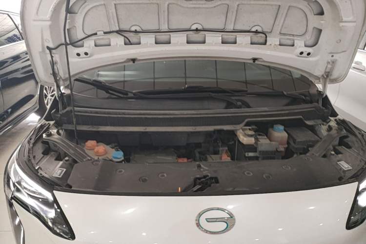 Used AION Y 2022 Plus 70 Smart Edition Engine Bay