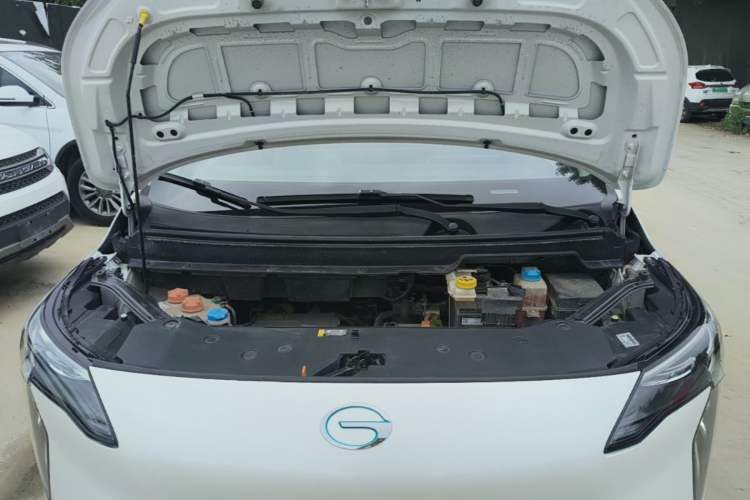 Used AION Y 2022 Plus 70 Smart Edition Engine Bay