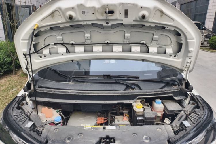 Used AION Y 2022 70 Intelligent Edition Lithium Iron Phosphate Engine Bay