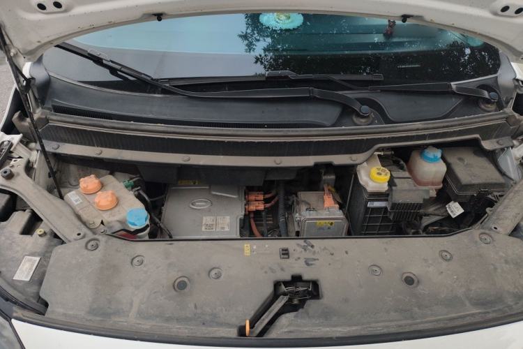 Used AION Y 2022 Plus 70 Smart Edition Engine Bay
