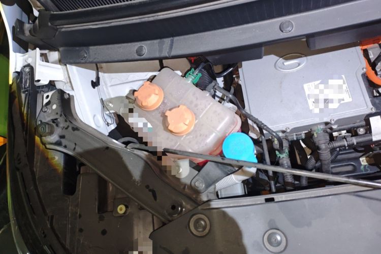 Used AION Y 2022 Plus 70 Smart Edition Engine Bay Right