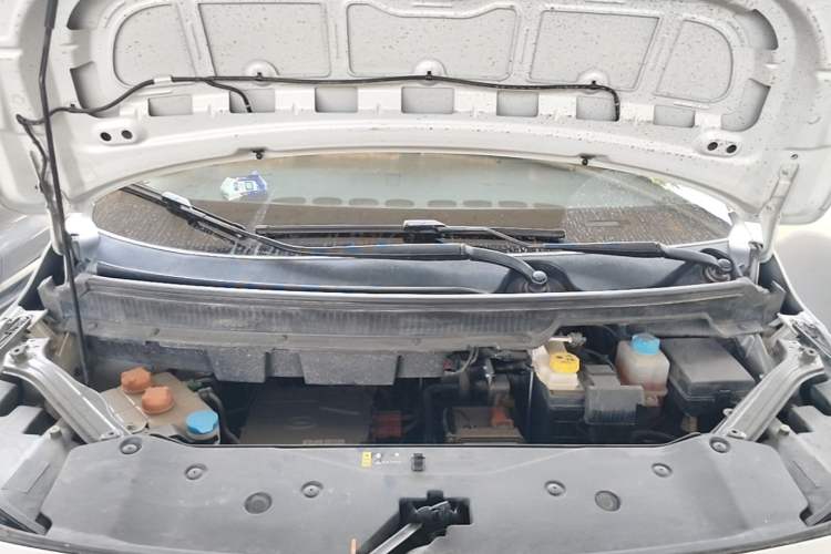 Used AION Y 2022 Plus 70 Smart Edition Engine Bay