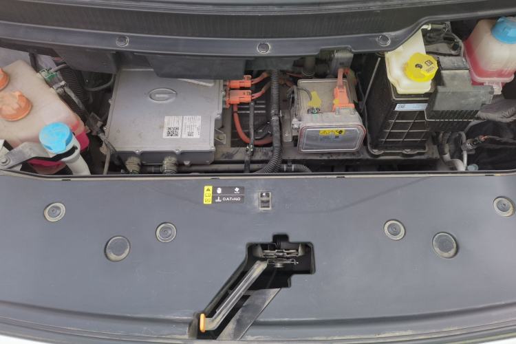 Used AION Y 2022 Plus 70 Smart Edition Engine Bay
