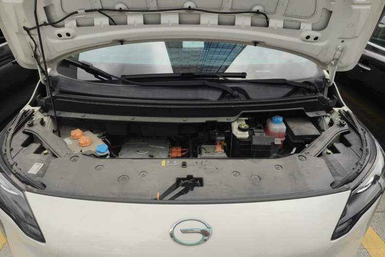 Used AION Y 2022 Plus 70 Smart Edition Engine Bay