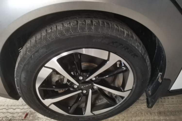 Used AION Y 2022 Plus 70 Smart Edition Exterior 4