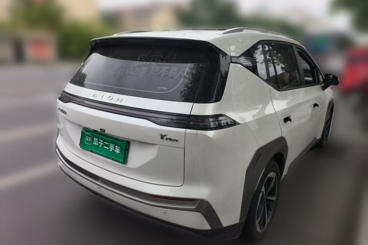Used AION Y 2022 Plus 70 Smart Edition Exterior 5