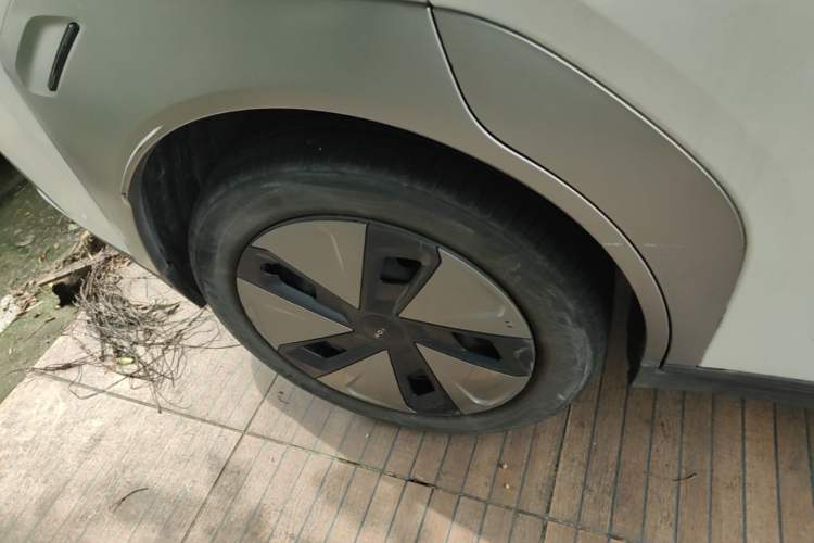 Used AION Y 2022 Plus 70 Enjoy Edition Exterior 5