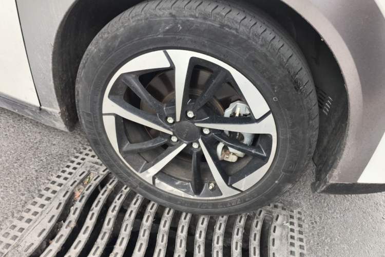 Used AION Y 2022 Plus 70 Smart Edition Exterior 7
