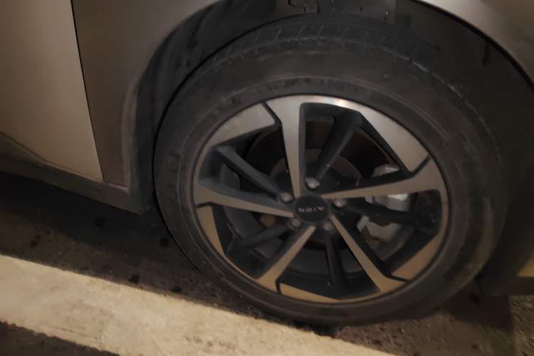 Used AION Y 2022 Plus 70 Smart Edition Exterior 7