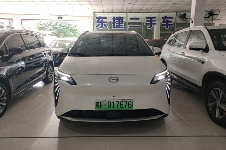 Used AION Y 2022 Plus 70 Smart Edition Front