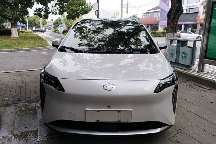Used AION Y 2022 Plus 70 Smart Edition Front