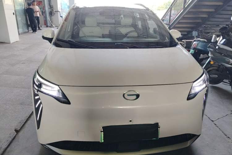 Used AION Y 2022 Plus 70 Smart Edition Front