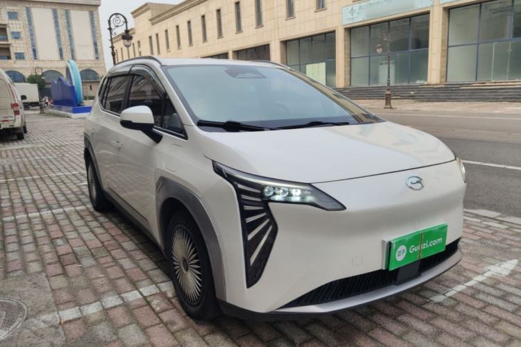 Used AION Y 2022 Plus 80 Enjoy Edition Front Right 45 Deg