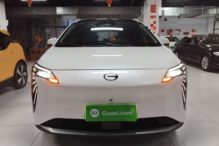 Used AION Y 2022 Plus 70 Tech Edition Front