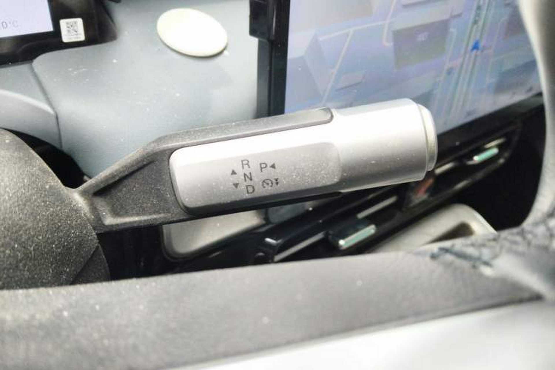Used AION Y 2022 Plus 70 Enjoy Edition Gear Lever