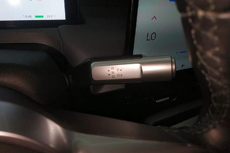 Used AION Y 2022 Plus 70 Smart Edition Gear Lever
