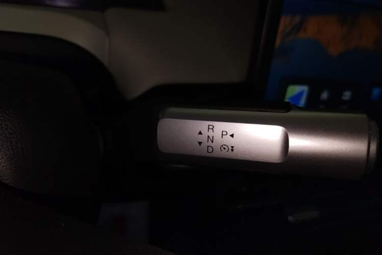 Used AION Y 2022 Plus 70 Smart Edition Gear Lever