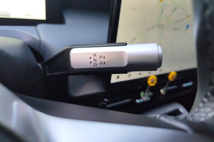 Used AION Y 2022 Plus 70 Smart Edition Gear Lever