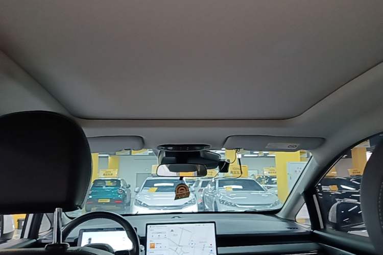 Used AION Y 2022 Plus 70 Smart Edition Headliner