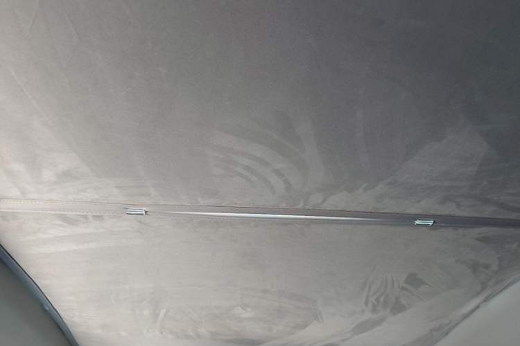 Used AION Y 2022 Plus 70 Smart Edition Headliner
