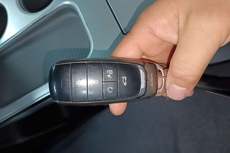 Used AION Y 2022 Plus 70 Smart Edition Interior 1