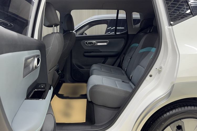 Used AION Y 2022 Plus 70 Enjoy Edition Interior 2