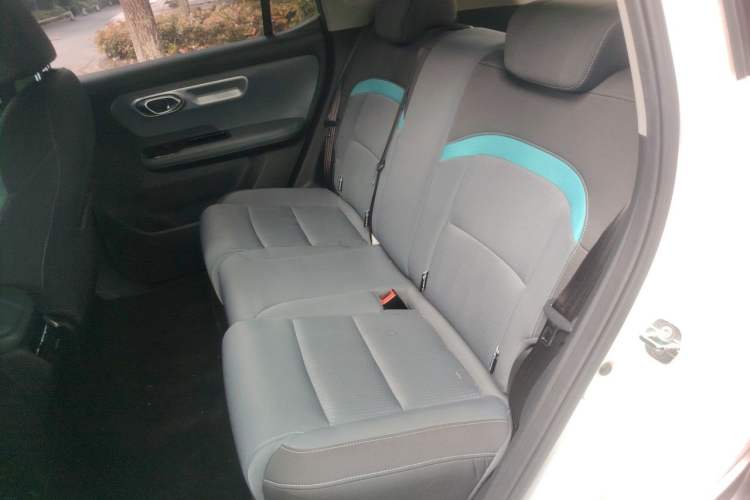 Used AION Y 2022 Plus 70 Enjoy Edition Interior 4