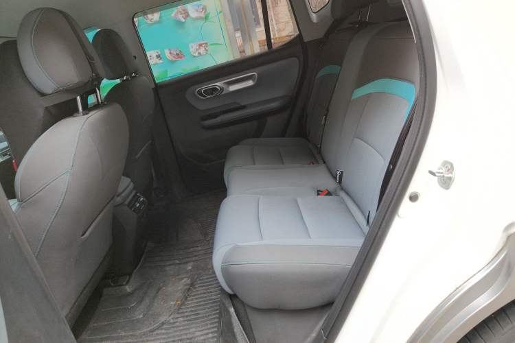Used AION Y 2022 Plus 70 Enjoy Edition Interior 4