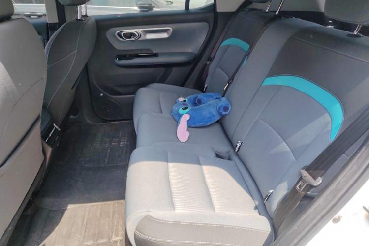 Used AION Y 2022 Plus 70 Enjoy Edition Interior 4