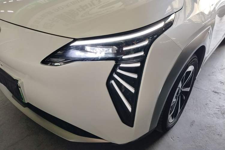 Used AION Y 2022 Plus 70 Smart Edition Left Front Headlight