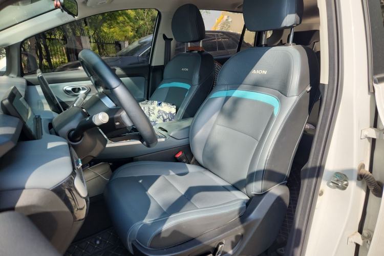 Used AION Y 2022 Plus 70 Smart Edition Left Front Seat