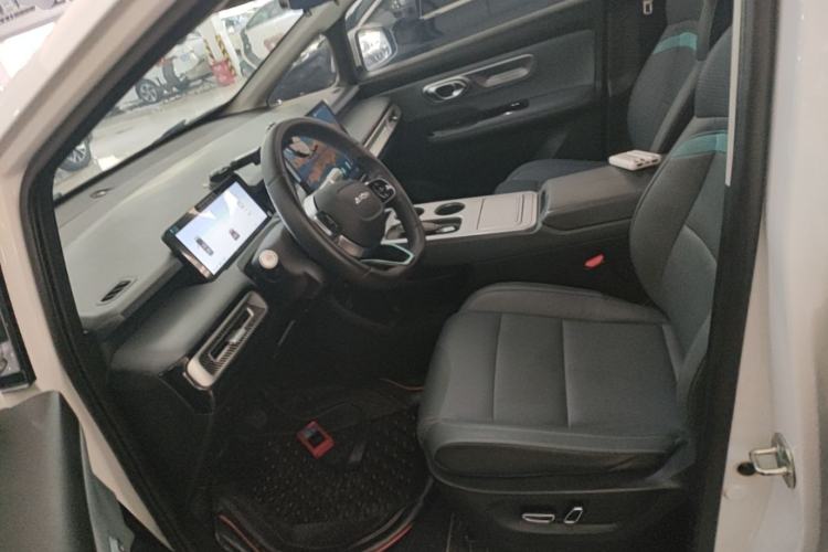 Used AION Y 2022 Plus 70 Smart Edition Left Front Seat