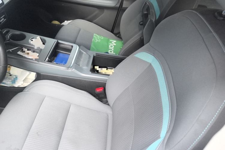 Used AION Y 2022 Plus 80 Enjoy Edition Left Front Seat