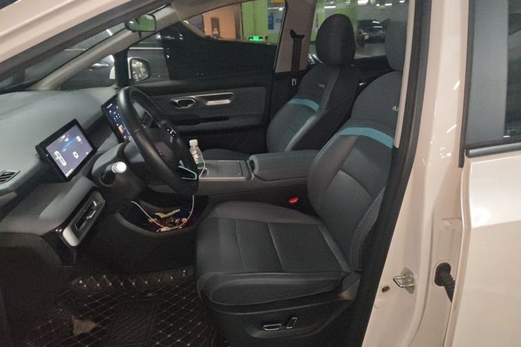 Used AION Y 2022 Plus 70 Smart Edition Left Front Seat