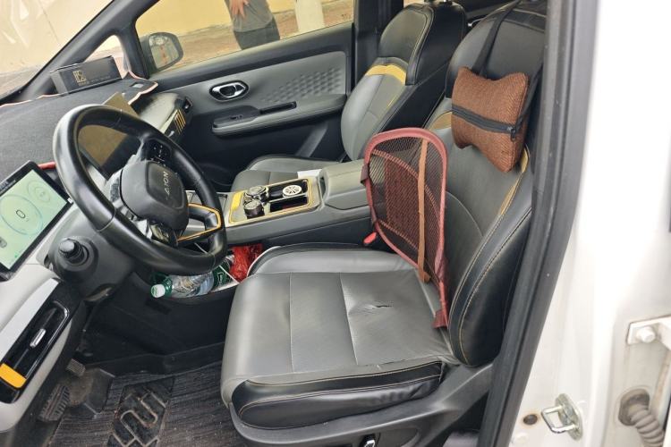 Used AION Y 2022 70 Enjoyment Edition Lithium Iron Phosphate Left Front Seat