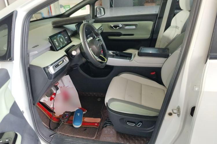 Used AION Y 2022 Plus 70 Smart Edition Left Front Seat