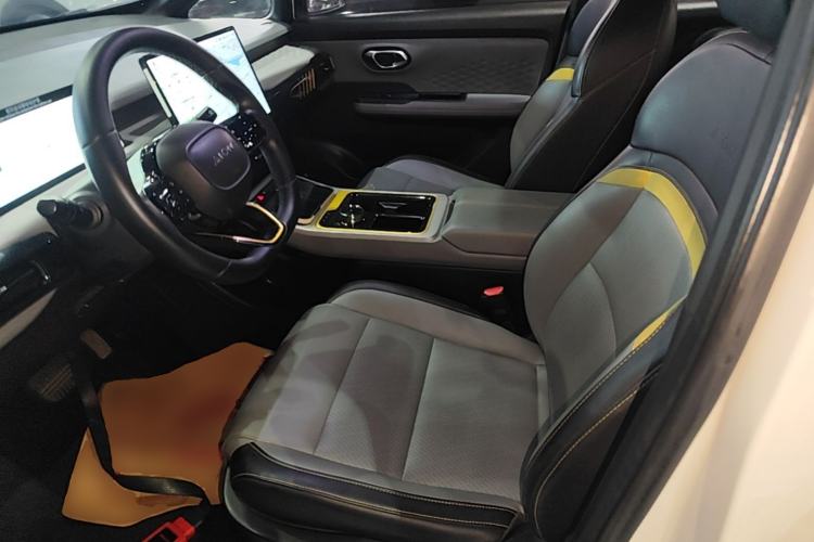 Used AION Y 2022 Plus 70 Smart Edition Left Front Seat