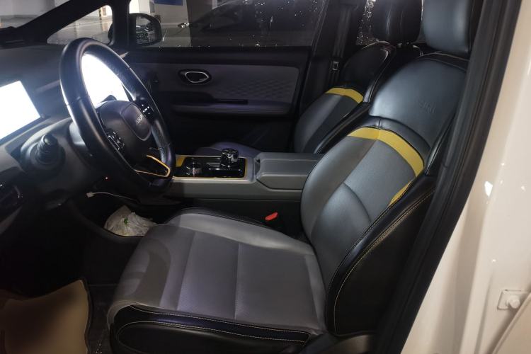 Used AION Y 2022 70 Intelligent Edition Lithium Iron Phosphate Left Front Seat
